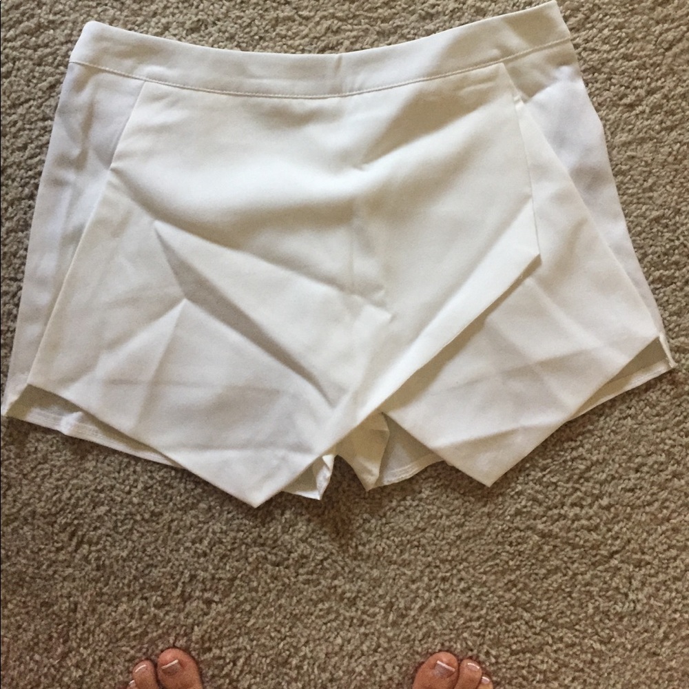 Brand new white envelope shorts!!