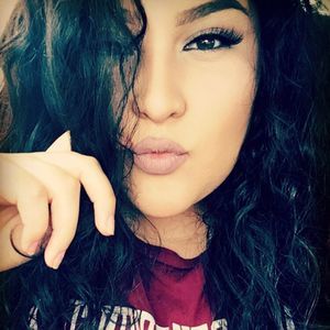 Meet your Posher, Annette