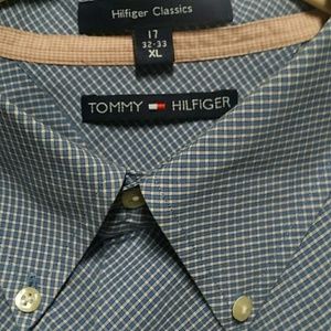 Tommy hilfiger button down long sleeve shirt