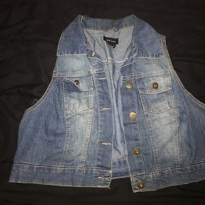 Women's size 1x denim vest