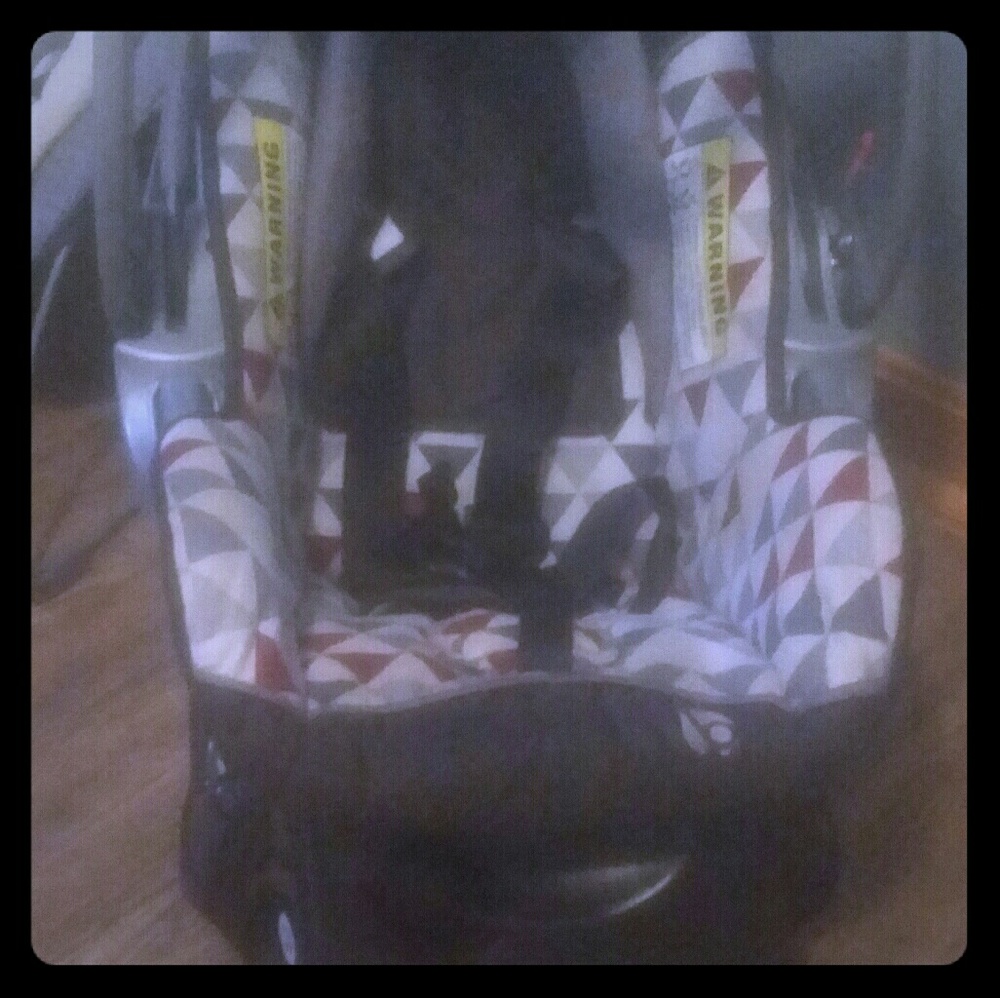 Infant car seat