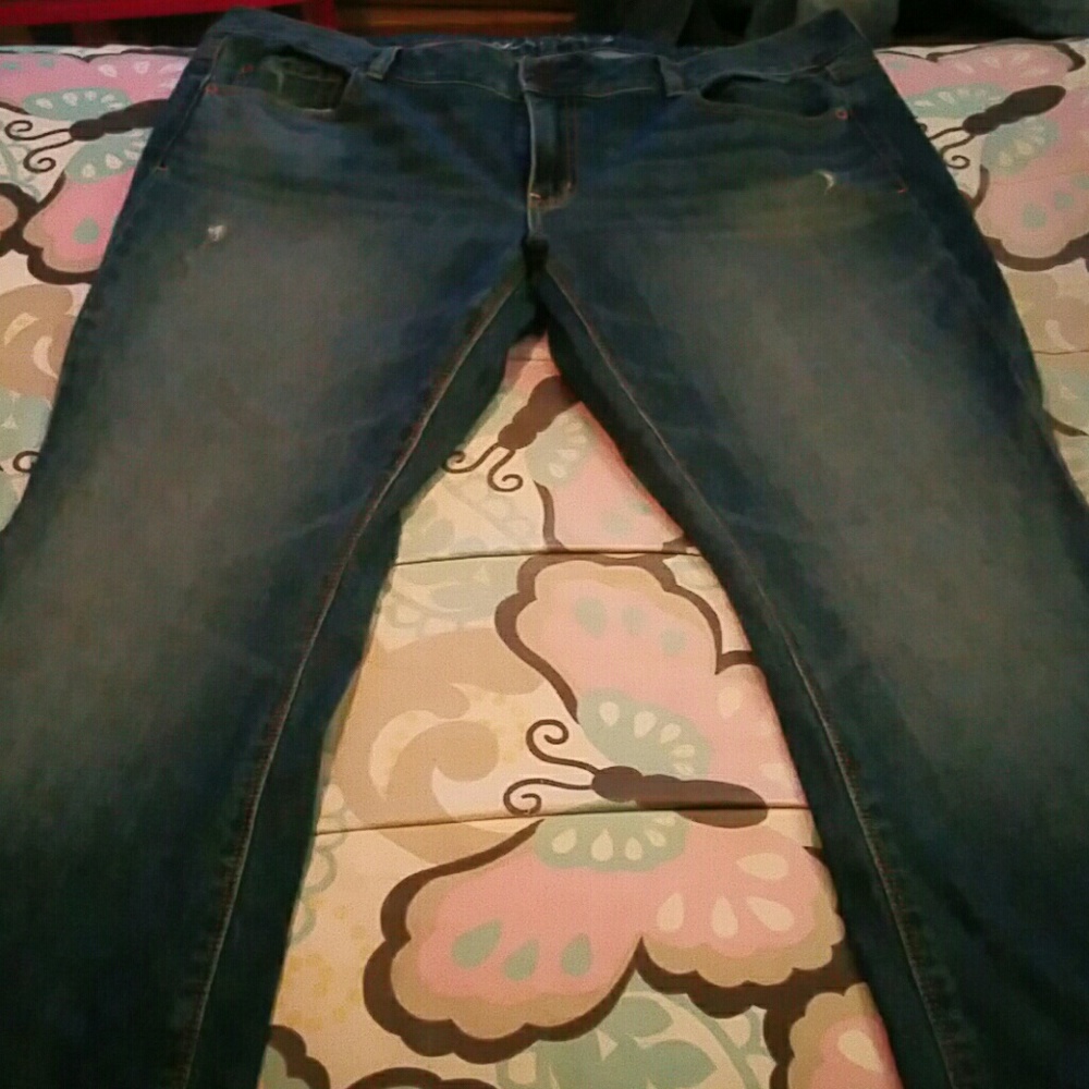 American Eagle Artist Jeans size 18 Short