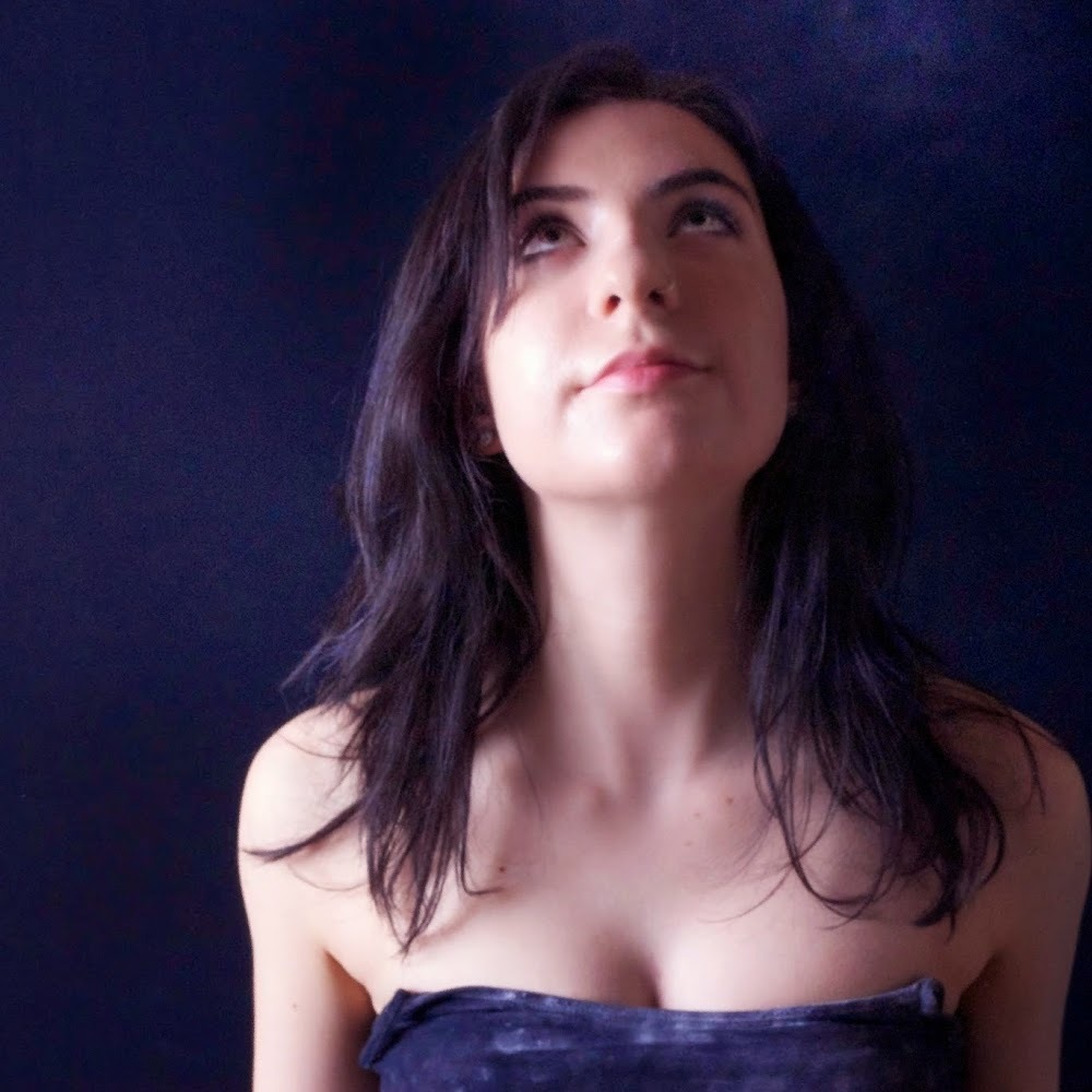 Meet your Posher, Nico