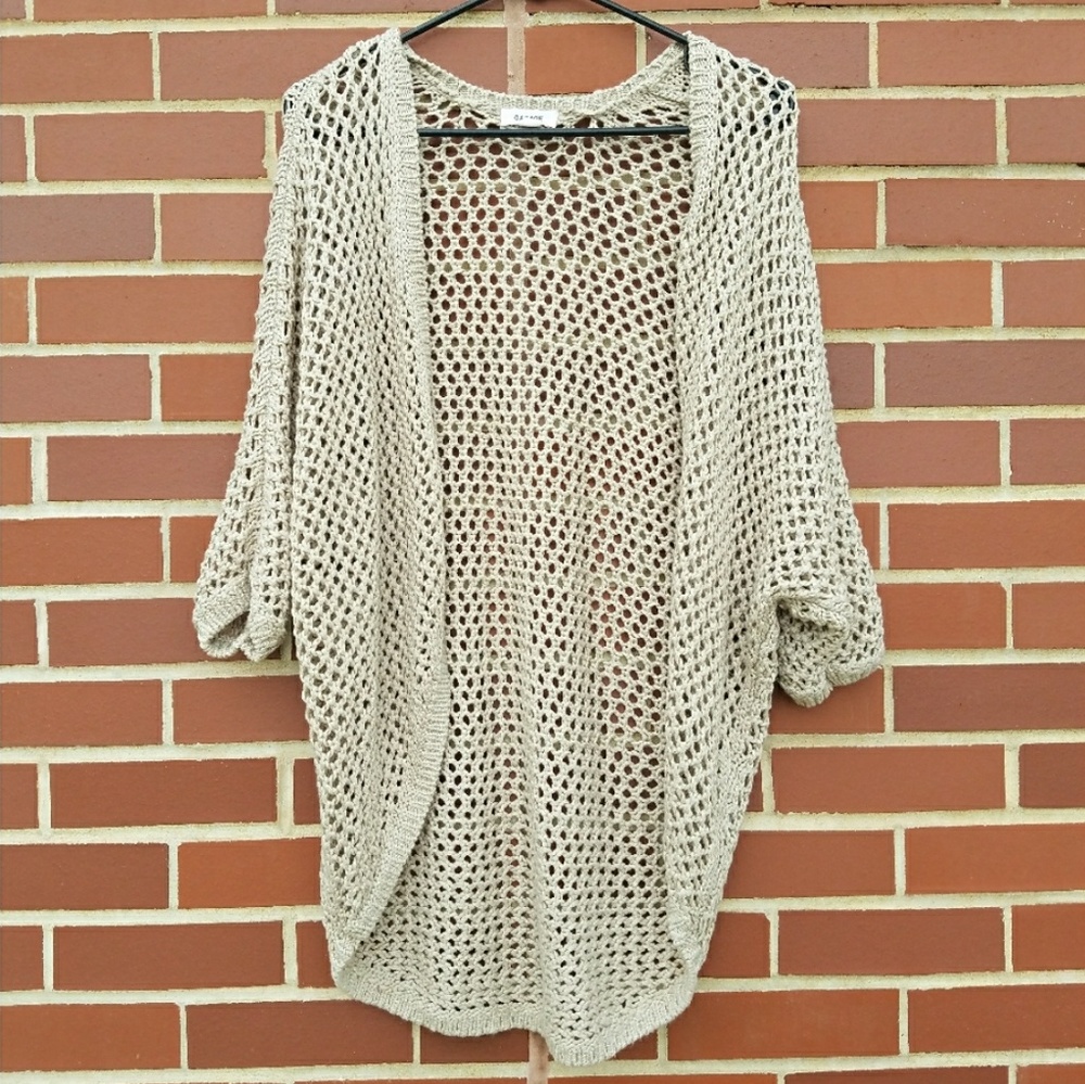 NWOT Garage Beige Knitted cardigan