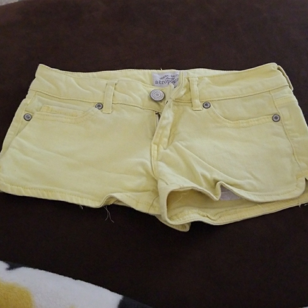 yellow aeropostale shorts