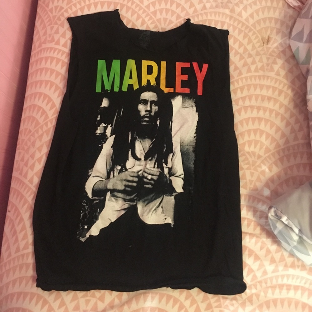 Size medium bob Marley distressed tank top