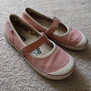 🆓 Simple Sneakers 🐦🌎♻️