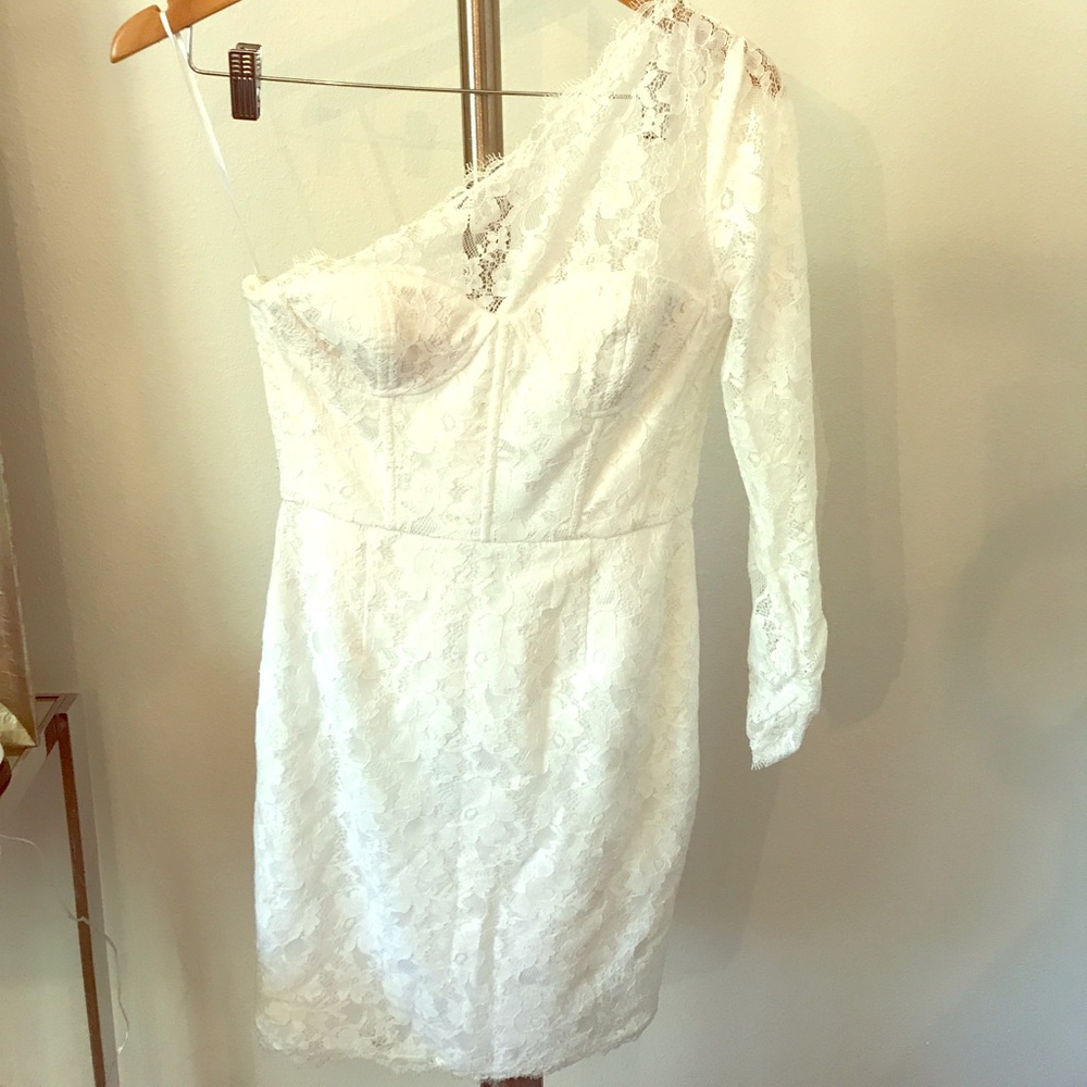 Stunning one shoulder white lace BCBG dress