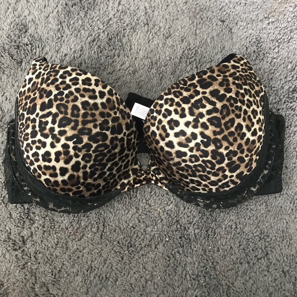Gilligan & O'Malley Plunge Push Up Bra