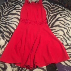 Short sleeveless red dress