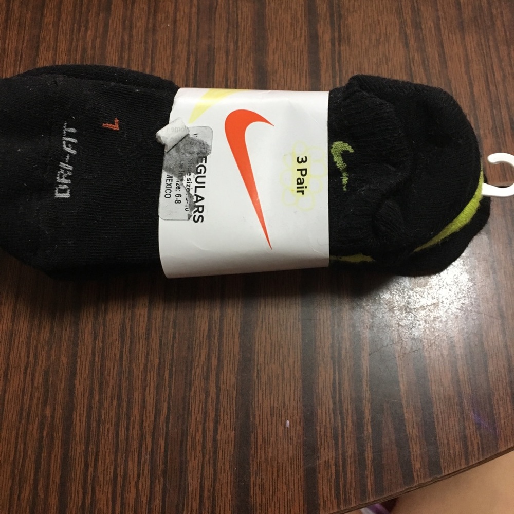 Nike low ankle socks