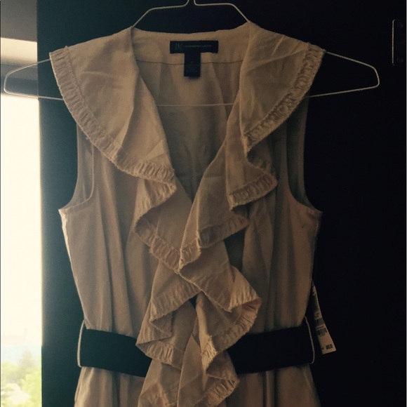 Cream with ruffles fit and flare dress - Picture 3 of 4