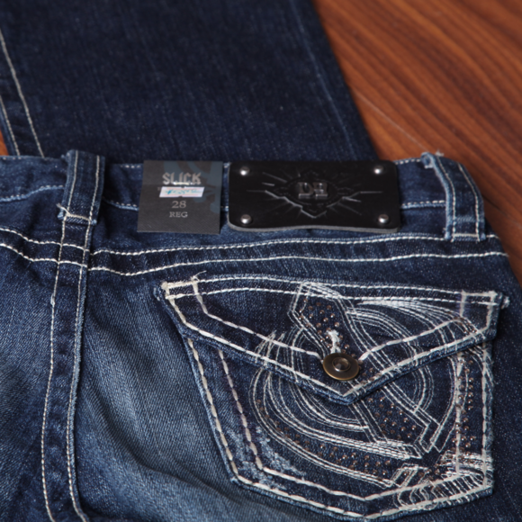 D9 Bootcut Jeans - Picture 1 of 4