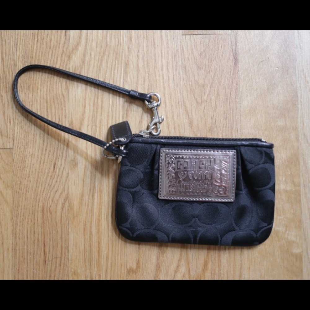 Coach Poppy Black Wristlet