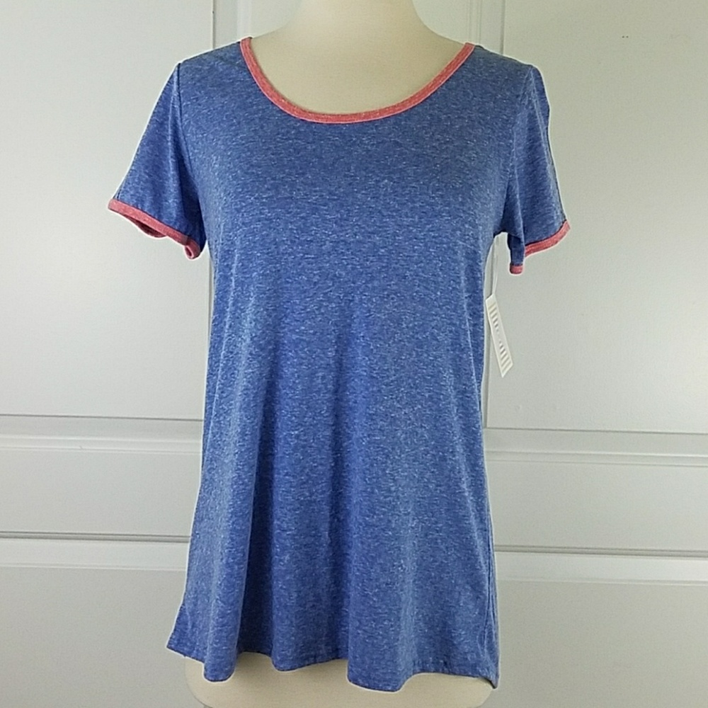 Tee shirt