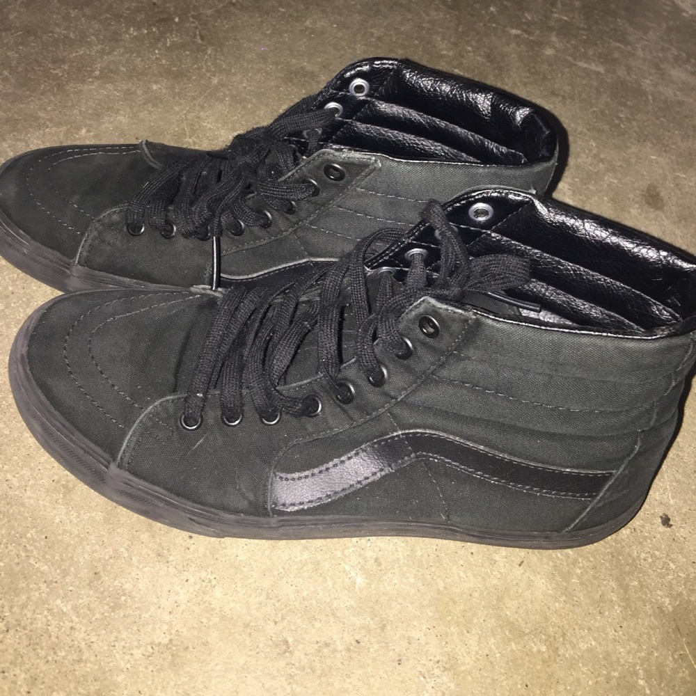 ‼️Accepting Reasonable Offers‼️ Vans