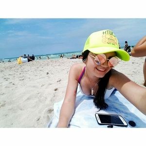 Meet your Posher, Laura