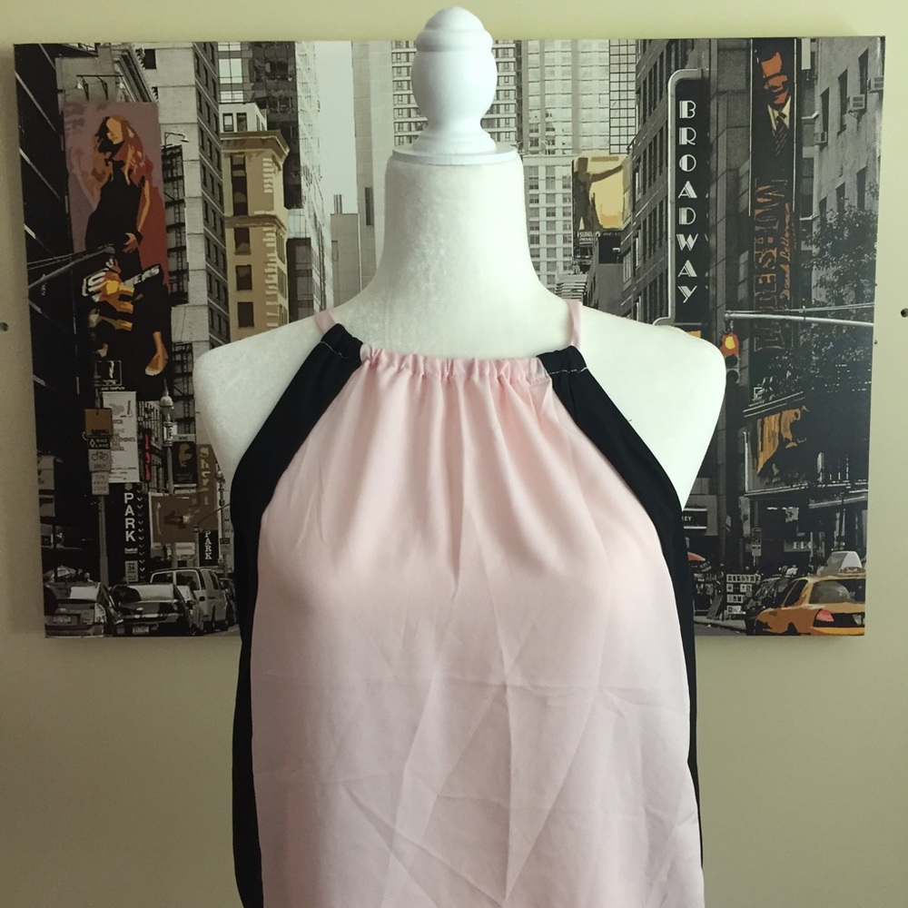 New York & Company Flowy Tank