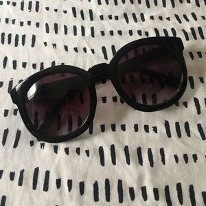 Black Round Sunglasses