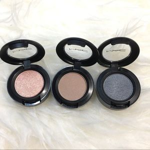 ✨sold✨Mac single eyeshadows