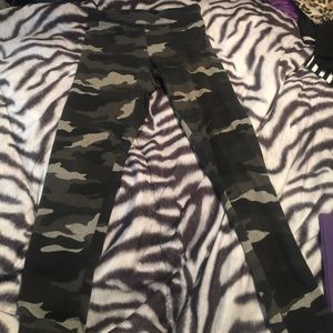 camouflage leggings