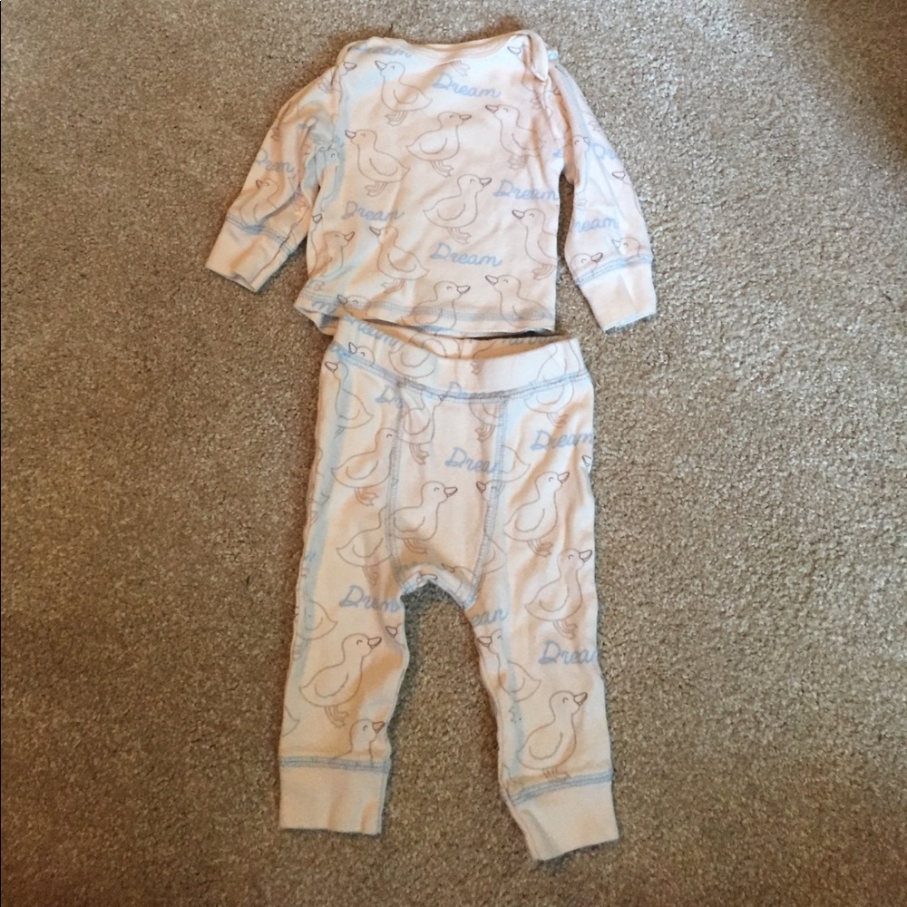 3 Month duck pjs. No stains. In great condition