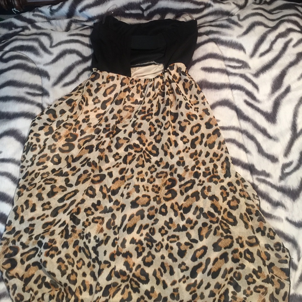 Leopard print maxi dress