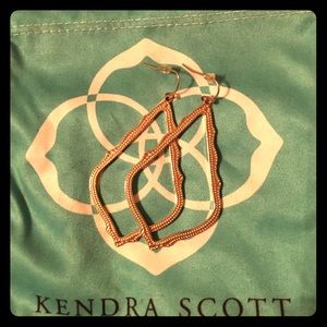 Kendra Scott Sophee earrings rose gold