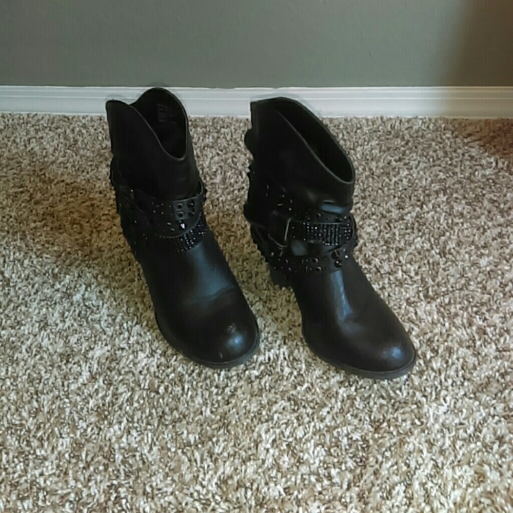 Heeled Black Booties