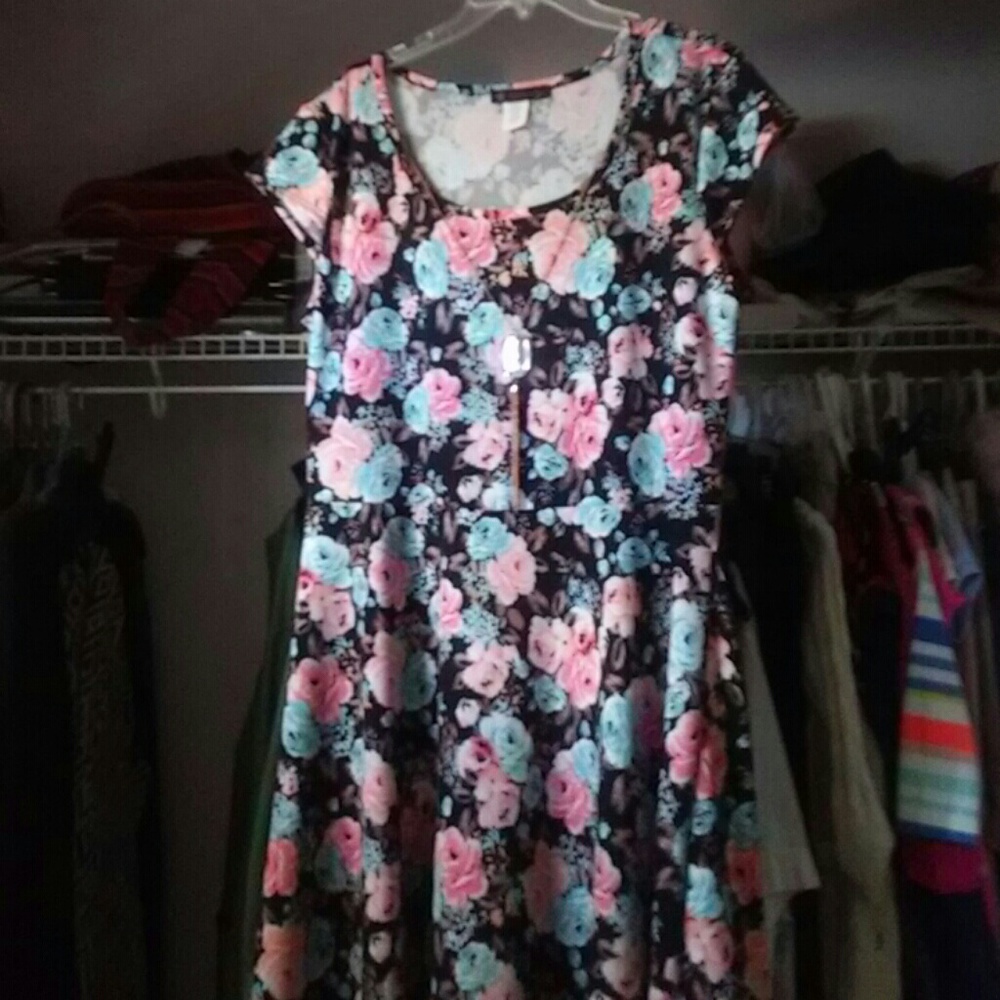 Myth Babydoll Dress with Beautiful Necklace