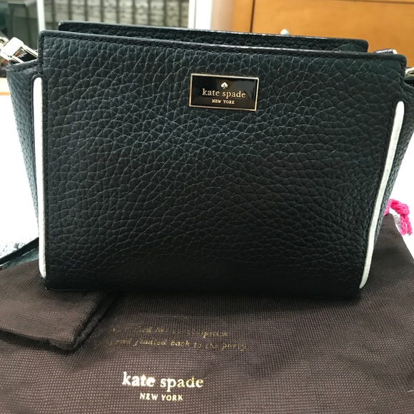 Kate spade crossbody - Picture 1 of 4