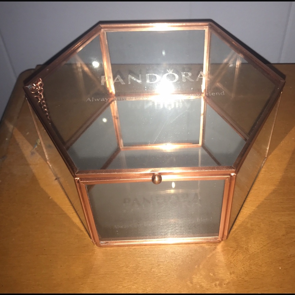 Mothers Day Featured Pandora Jewelry Box