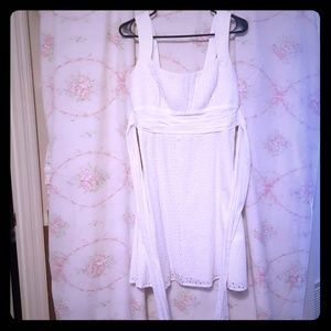 White tea length summer dress 💲💲 CLEARANCE