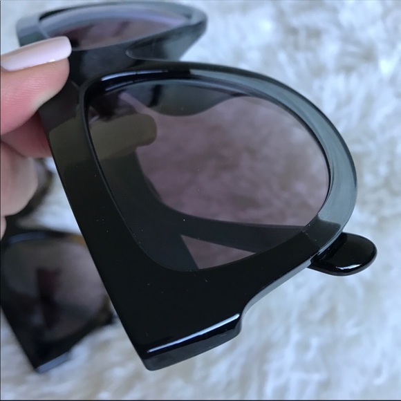 NEW | OVERSIZED GLOSSY TWO TONE SUNNIES - Picture 4 of 8