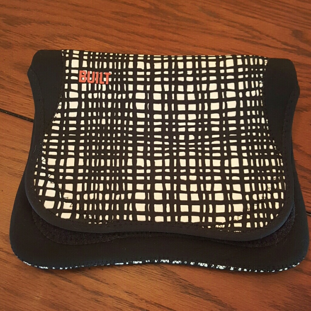 Built E-Reader/Tablet Case - image 1