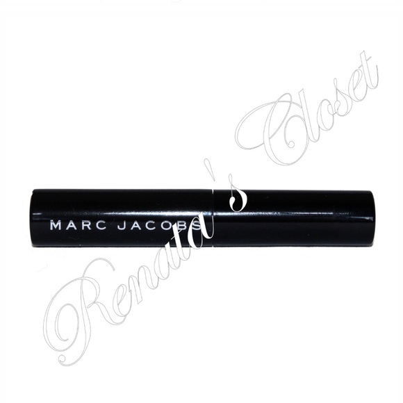 Marc Jacobs Velvet Noir Mascara Travel Size Marc Jacobs Velvet Noir Mascara Travel Size