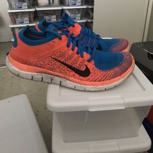 NIKE  FREE 4.0 FLYKNIT WOMENS SIZE 8.5