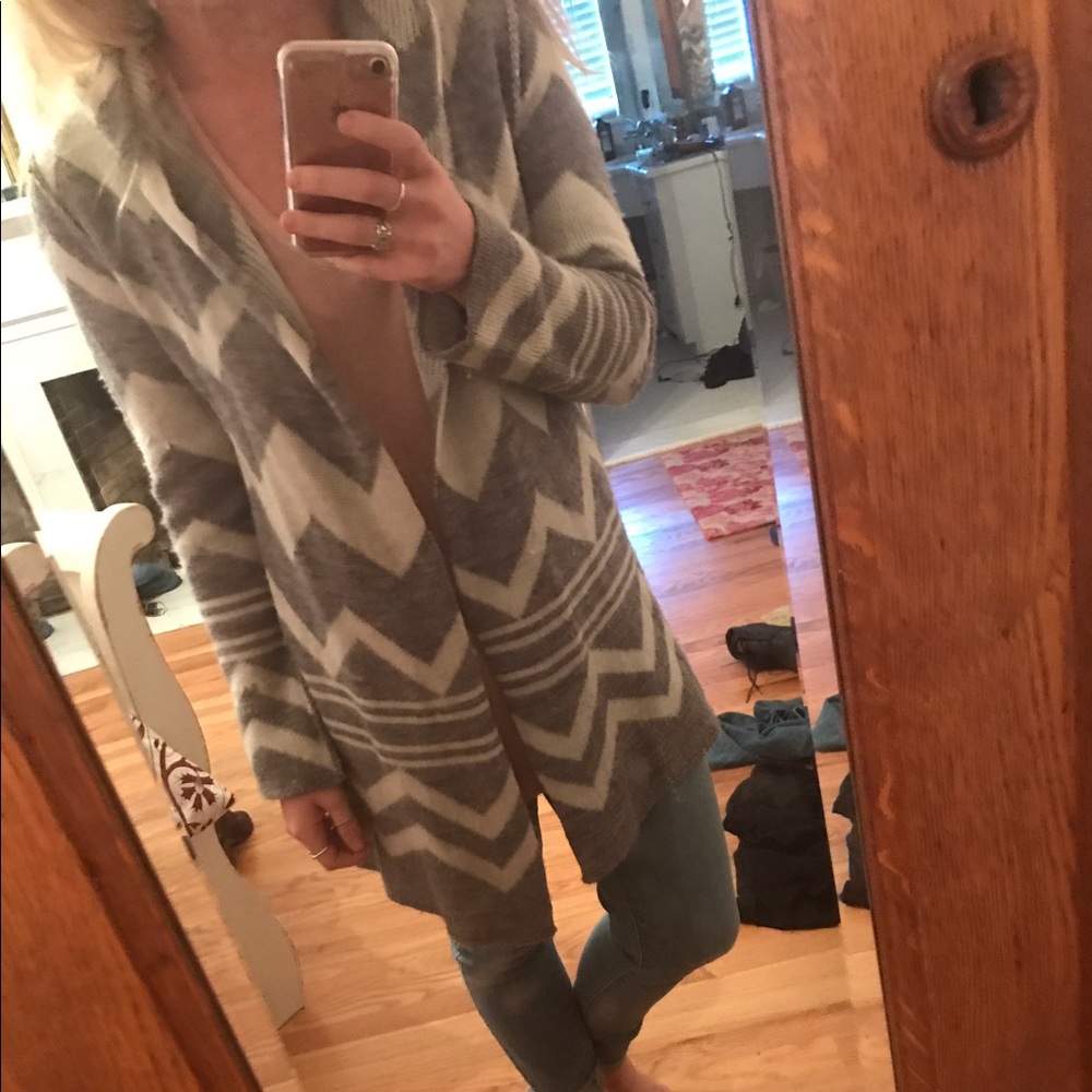 Chevron Print Cardigan