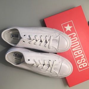 BRAND NEW Converse Chuck Taylor All Star 70 OX Wh