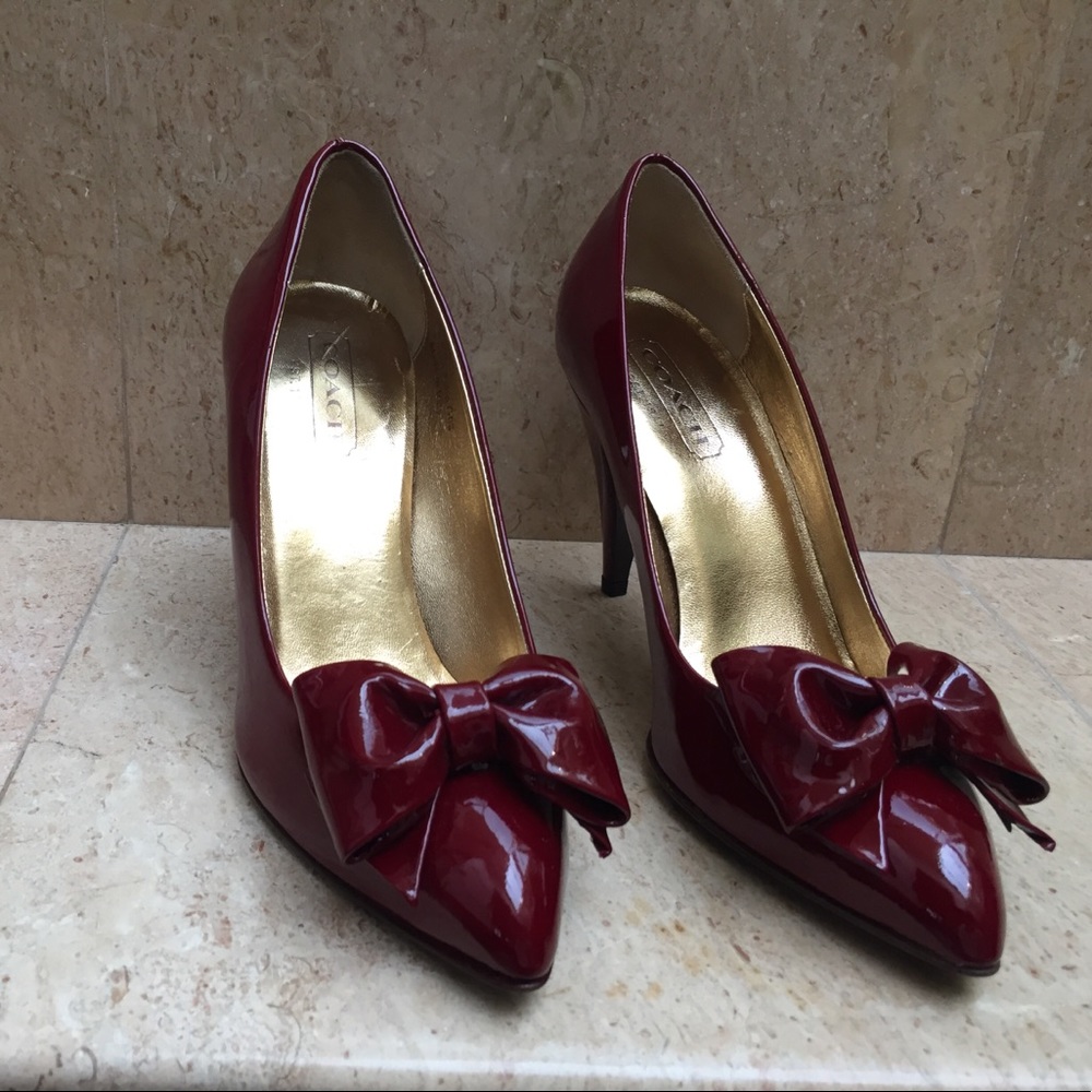 Coach crimson patent leather bow-toe pumps