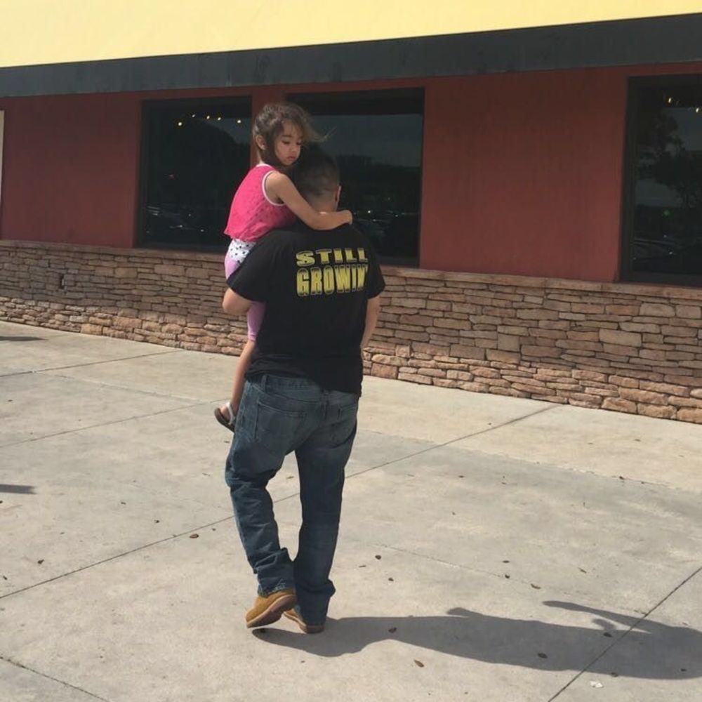 Meet your Posher, Uj