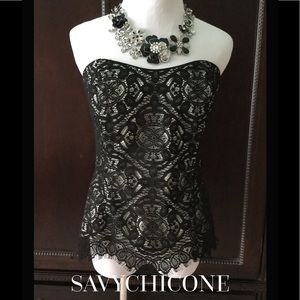 🌸FINAL WORN ONCE WHBM ELEGANT LACE BUSTIER