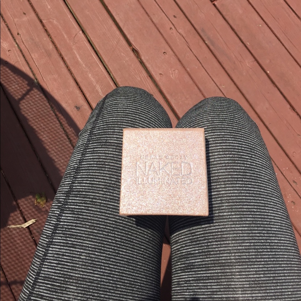 urban decay naked illuminated