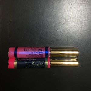 Kiss for a cause/orchid gloss bundle