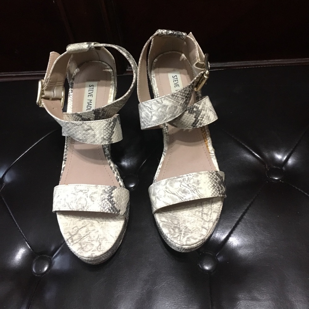 Steve Madden wedge sandals