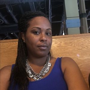 Meet your Posher, Nikisha