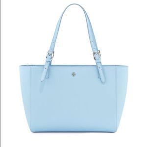 💙 Tory Burch baby blue York tote RETIRED 💙