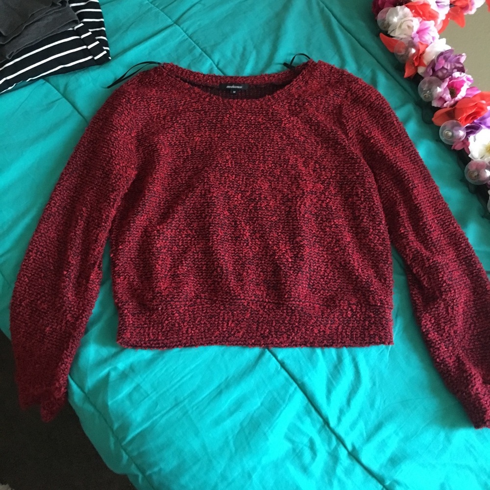 Crop top sweater