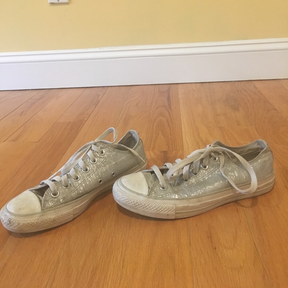 CONVERSE sparkly silver ✨