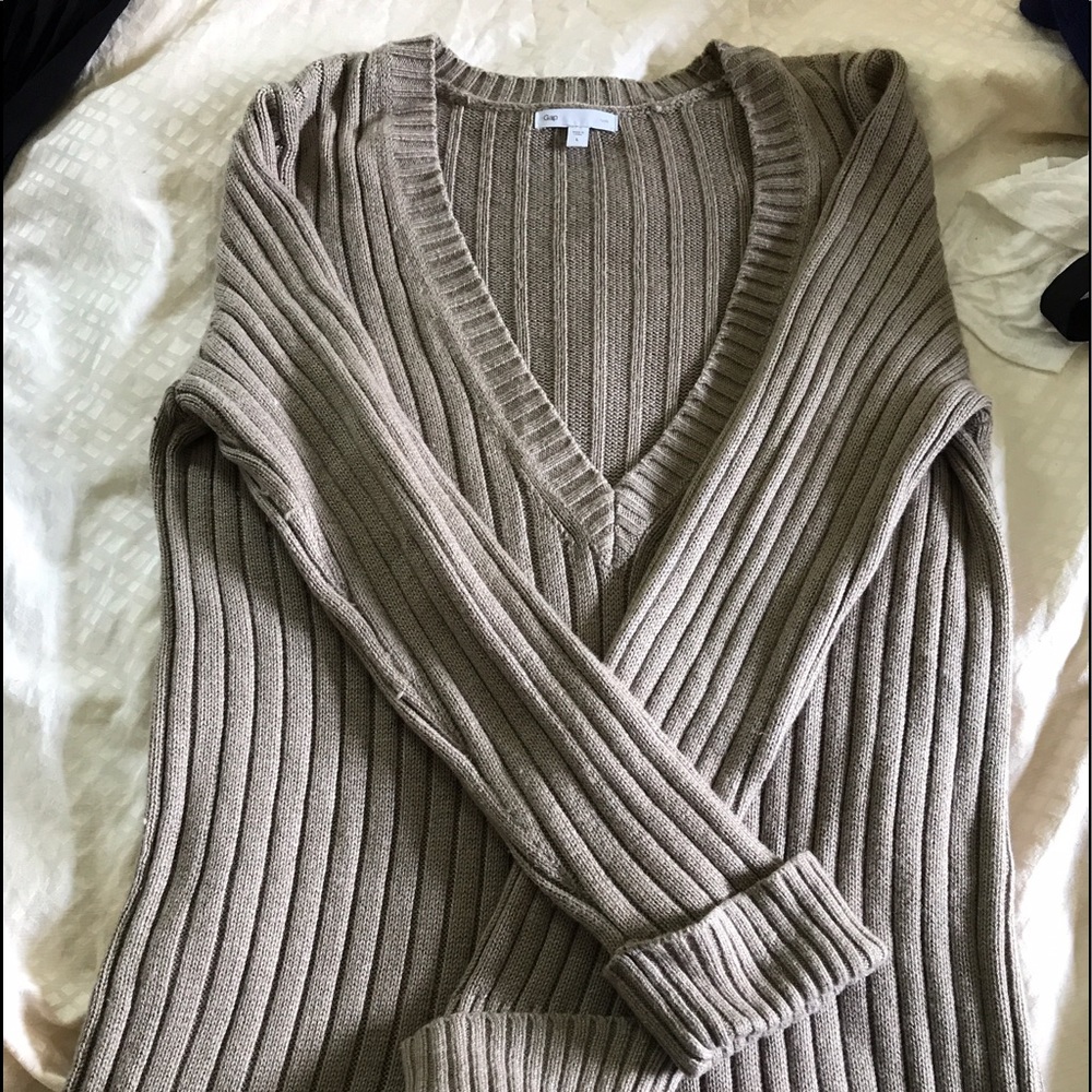 Comfy GAP Sweater